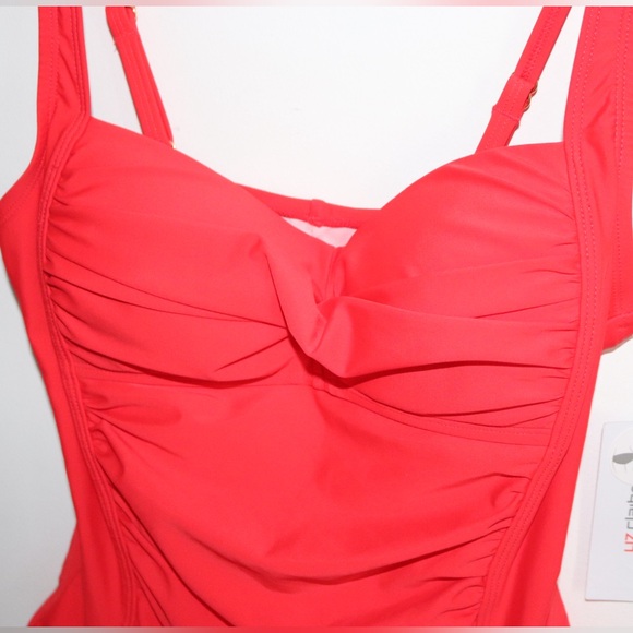 Liz Clairbourne | Slimming Swimsuit Size 6 NEW - Picture 4 of 6